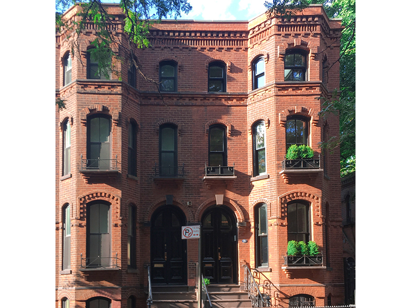 Cobble Hill Townhouse
