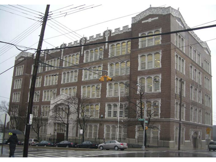 Manhattan Comprehensive High School